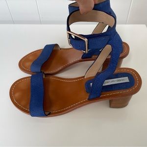 DIANE VON FURSTENBERG Block Heel Sandals